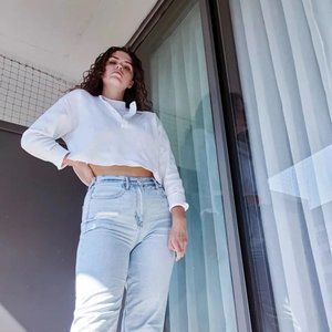 American Eagle Super High Rise Boyfriend Jeans